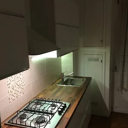 New Capolinea 5 - * Milan