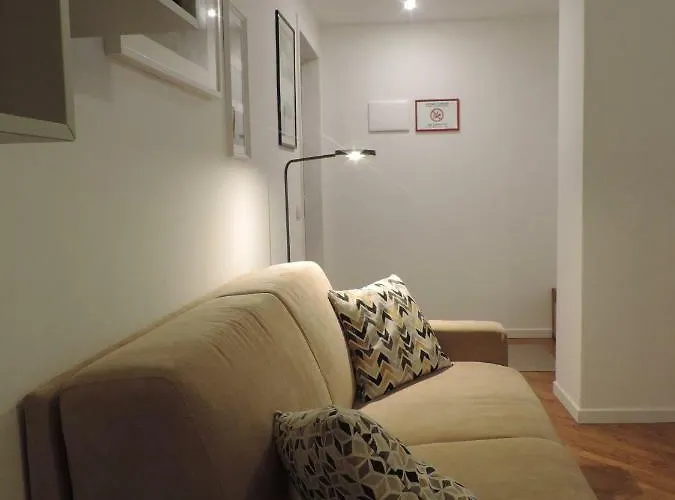 New Capolinea 5 - * Milano